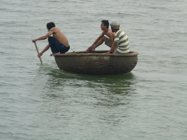 Basket boat