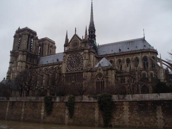 Classic Notre Dame Photo