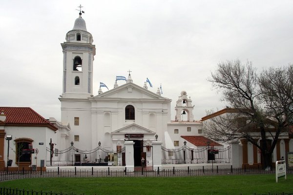 Iglesia de Nuestra Senora del Pilar