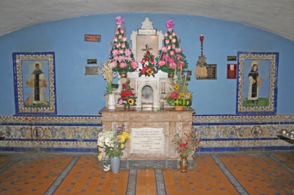 Tomb of Santa Rosa de Lima, Convento Santo Domingo