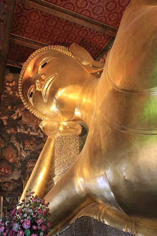 Wat Pho - Reclining Buddah
