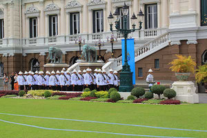 Grand Palace - Changing of the Guard
