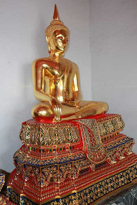 Wat Pho - Buddah Statue