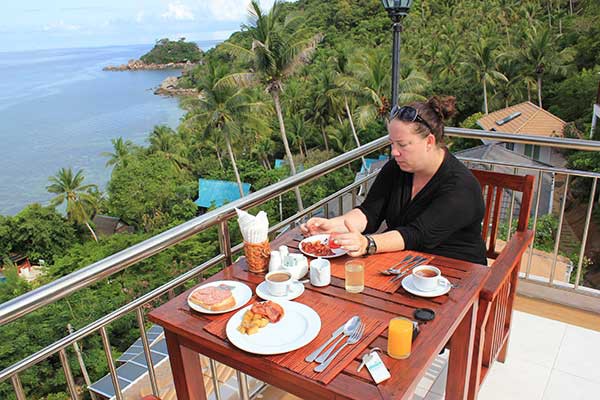 Jo at breakfast - Pinnacle Dive Resort