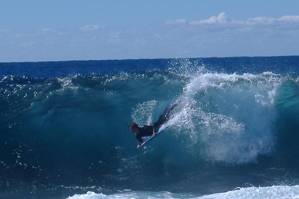 Darin Surfing
