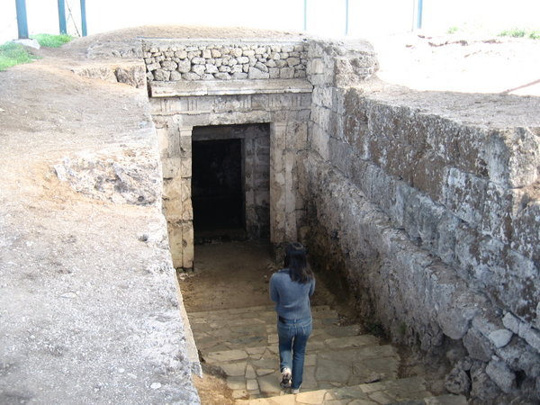 Macedonian tomb
