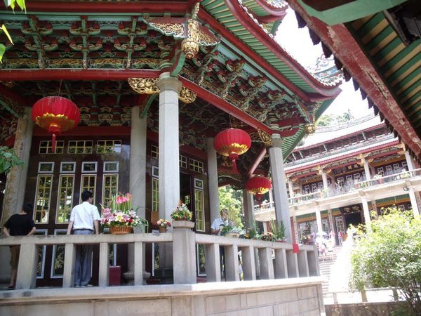 More Buddhist temple in Xiamen.