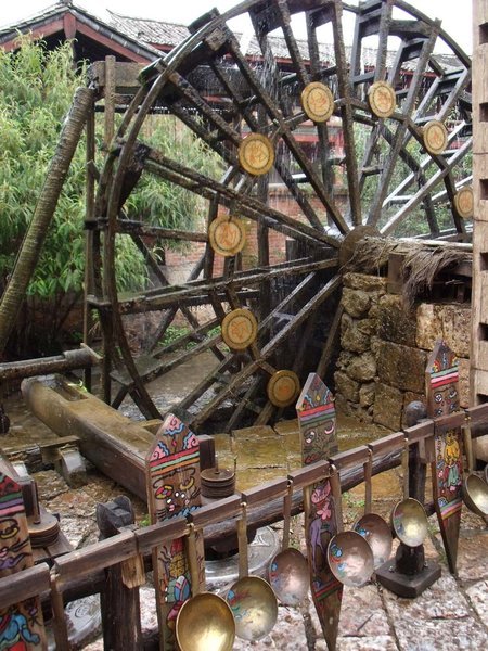 Lijiang water wheel.