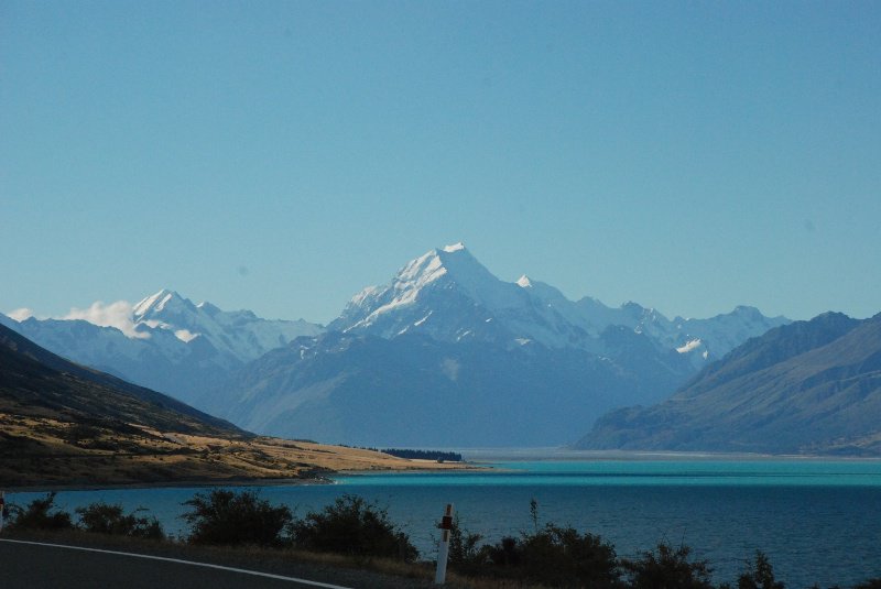 The road to Mt Cook