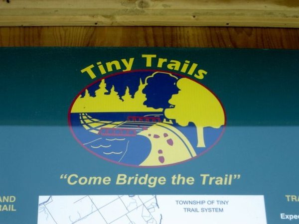 Tiny Trail - sign