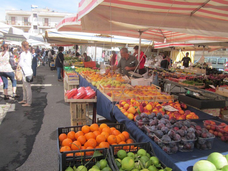Puglia Fruit Market