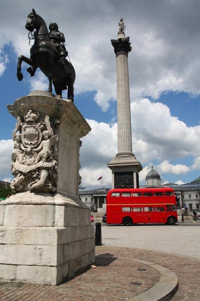 Nelson's Column with a Routemaster bus