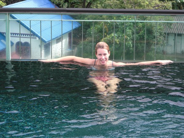 Infinity Pool vom Hotel auf Phuket