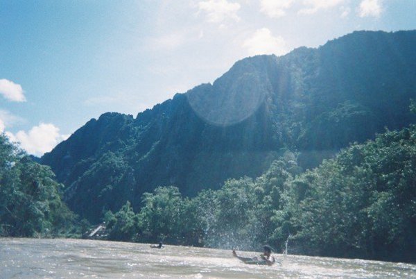 Tubing, Laos