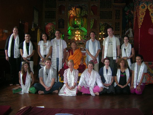 A very special little group of us with Khenrinpoche Geshe Lama Lhundrup, the abbott of Kopan.