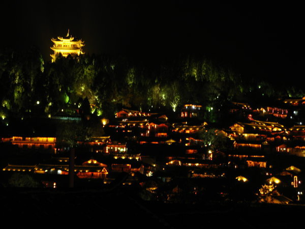 Udsigten fra hotellet i Lijiang