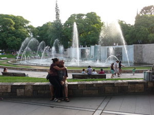 Love in the Mendoza square fountain