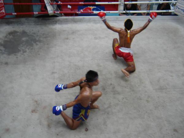 Thai boxers at Pitong stadium