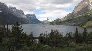 Goose Island in St Mary Lake