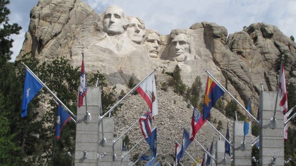 Rushmore w/ State Flags