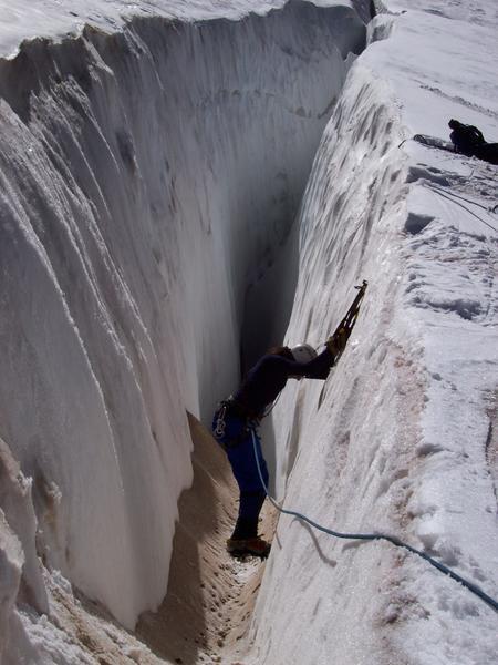 Iñaki ice climbing in the glacier