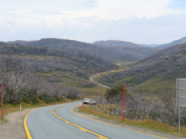The road to Charlotte Pass