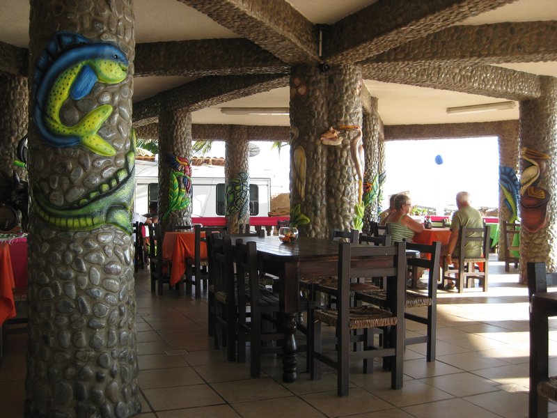 Laguna del Tule restaurant.