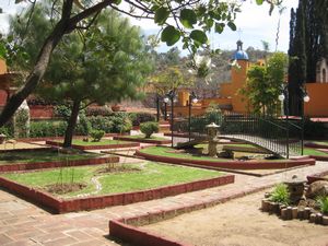 The following pictures were taken at Ex-Hacienda de San Gabriel de Barrera.