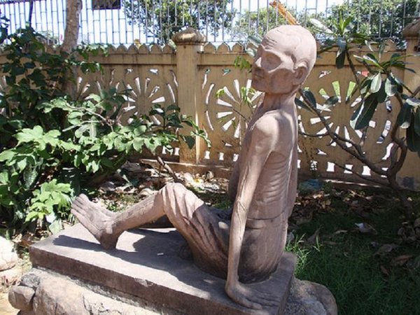 Ascetic Statue, Phenom Phen
