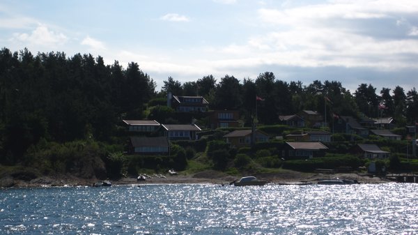 Cool summer cottages on the island we visited