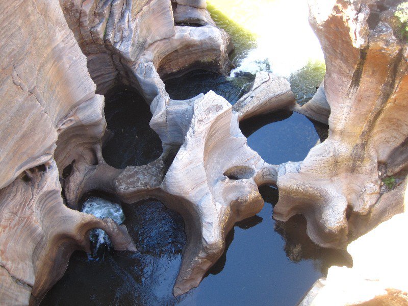 Cool canyon formations at Potholes Falls