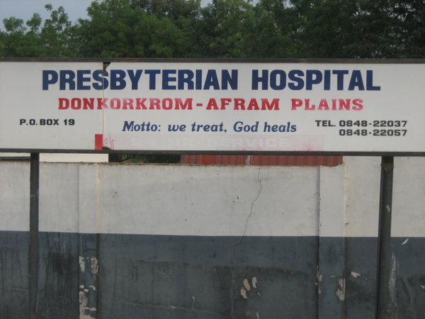 Donkorkram, Hospital Exterior