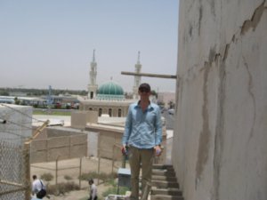 Koen with the mosque in the background