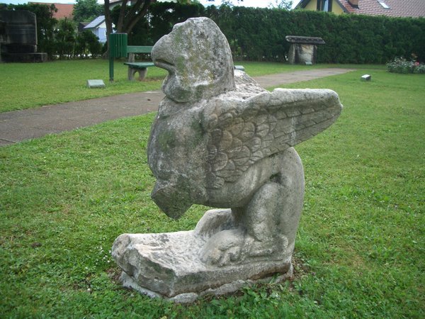 Griffin at Sempeter