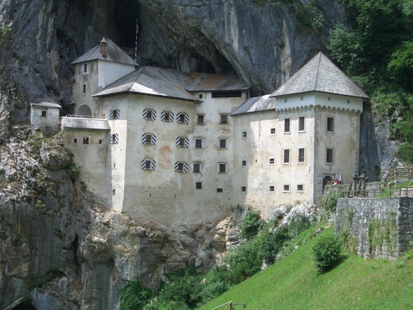 Predjama Castle