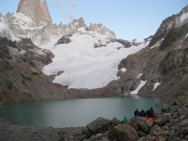 everyone trying to stay warm together on the top of Cerro Fitz Roy