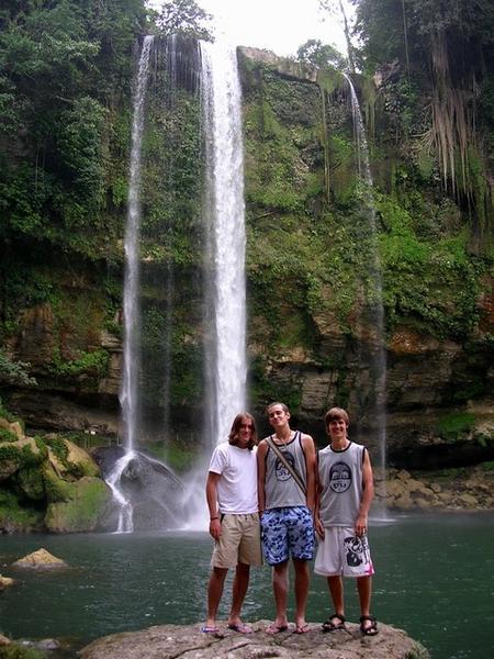 Misol-Ha waterfall