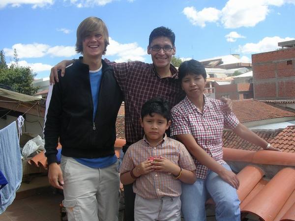 Mi Familia Boliviana