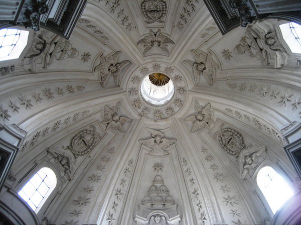 Sant'Ivo alla Sapienza Ceiling