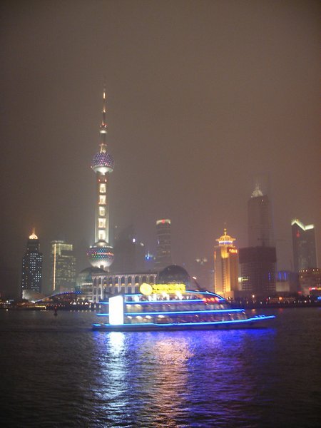 Shanghai Skyline at "The Bend"