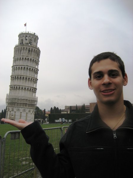 Al holding Pisa in the palm of his hand