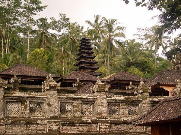Main shrine rises over temple