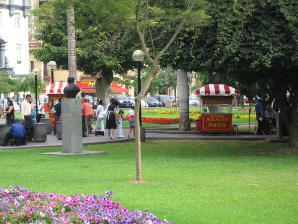 Parque Kennedy: Miraflores