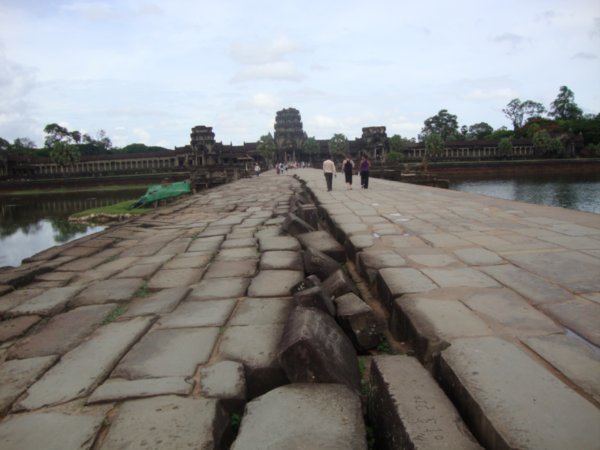 The path to Angkor Wat