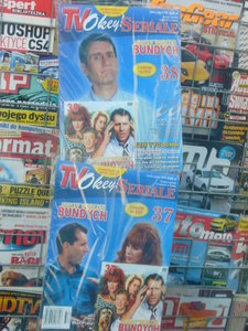 married with children is alive and well in warsaw!