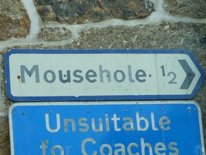 heading to Moushole