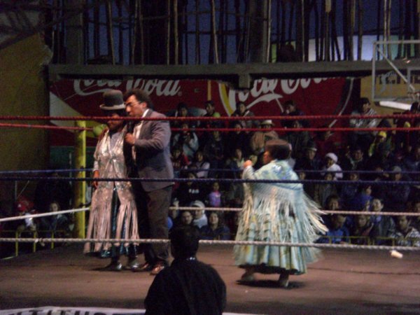 Cholita Wrestling