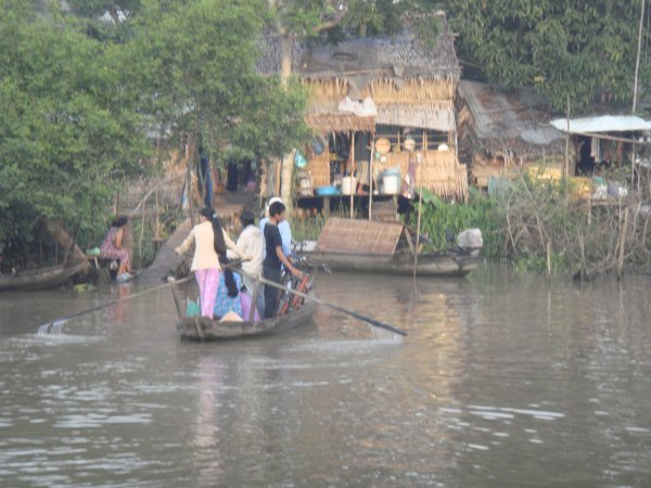 Homestay river canal crossing