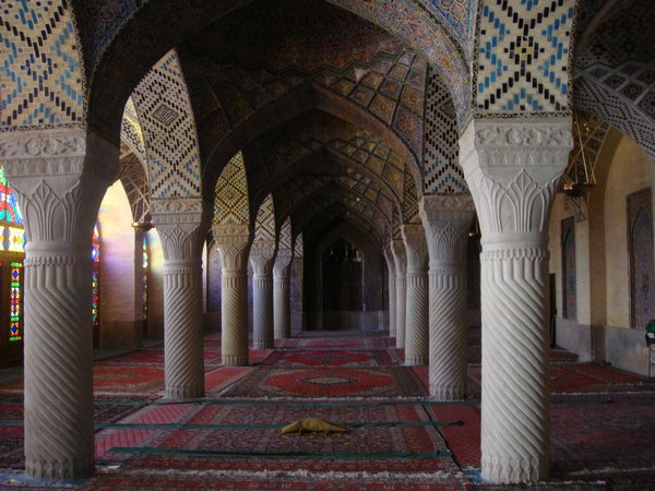 Nasir Al Molk mosque