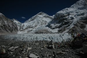 Everest Basecamp south side